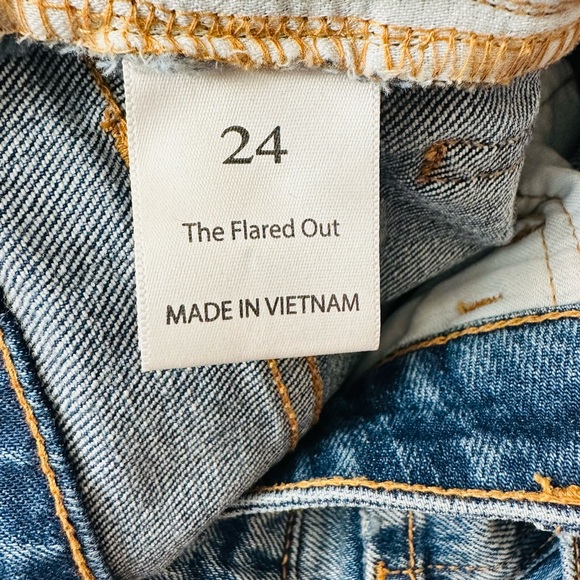 Willow & root the flared out high rise blue denim jeans side slits - Picture 13 of 14